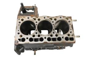 Kubota - 21 Kubota RTV-X1140W Crankcase Center Crank Case & Pistons - Image 6