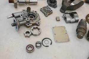 Kubota - 21 Kubota RTV-X1140W Hydraulic Pump Assembly Hst - Image 5