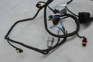 Can-Am - 11 Can-Am Outlander 500 Max XT Engine Wire Harness Electrical Wiring - Image 2