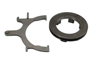 Polaris - 23 Polaris Pro-XD Mid-Size Crew Rear Differential Pivot Shift Fork - Image 2