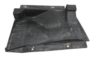 Polaris - 23 Polaris Pro-XD Mid-Size Crew Right Rear Wheel Liner Cover - Image 3