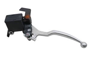 11 Can-Am Outlander 500 Max XT Front Brake Master Cylinder & Lever