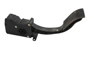 23 Polaris Pro-XD Mid-Size Crew Accelerator Pedal
