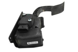 Polaris - 23 Polaris Pro-XD Mid-Size Crew Accelerator Pedal - Image 3