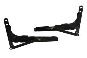 Polaris - 23 Polaris Pro-XD Mid-Size Crew Tail Gate Support Brackets - Image 2