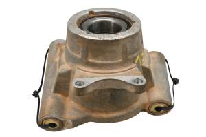 Polaris - 23 Polaris Pro-XD Mid-Size Crew Rear Right Spindle Knuckle - Image 2