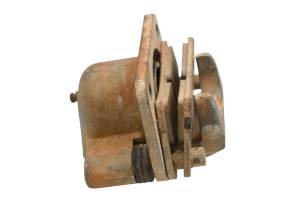 Polaris - 23 Polaris Pro-XD Mid-Size Crew Rear Right Brake Caliper - Image 4