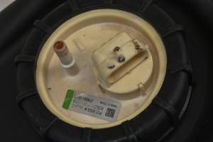 Polaris - 23 Polaris Pro-XD Mid-Size Crew Gas Tank & Fuel Pump - Image 6