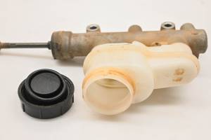 Polaris - 19 Polaris RZR XP Turbo Brake Master Cylinder - Image 3