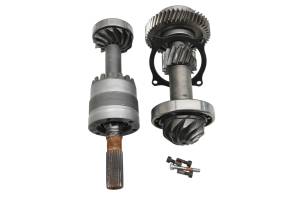 23 Polaris Pro-XD Mid-Size Crew Transmission Bevel Gears Output Shaft