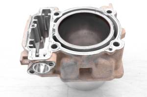 Can-Am - 13 Can-Am Commander 1000 Limited 4x4 Rear Cylinder - Image 3