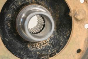Polaris - 21 Polaris Pro XD 4000D Rear Wheel Hub Left Or Right - Image 5