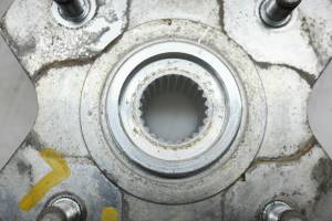 Polaris - 18 Polaris RZR 170 EFI Rear Wheel Hub Left Or Right - Image 3