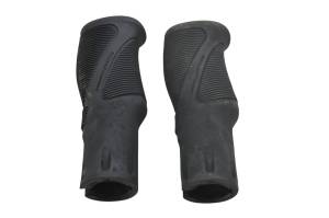 Yamaha - 18 Yamaha Wave Runner FX Limited Handlebar Grips - Image 2