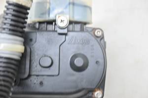 18 Yamaha Wave Runner FX Limited Throttle Body Mikuni - Image 4