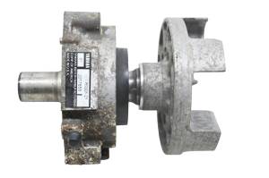 17 Yamaha Waverunner FX LTD SVHO Drive Shaft Coupler & Bearing Housing