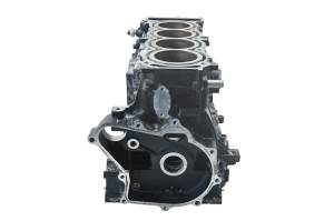 Yamaha - 18 Yamaha Wave Runner FX Limited Crankcase Center Crank Case & Cylinders - Image 2