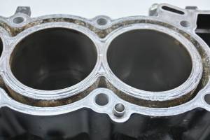 Yamaha - 18 Yamaha Wave Runner FX Limited Crankcase Center Crank Case & Cylinders - Image 6