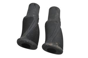 Yamaha - 17 Yamaha Waverunner FX LTD SVHO Handlebar Grips - Image 2