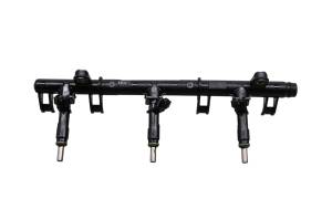 14 Sea-Doo Wake 155 Fuel Rail & Injectors