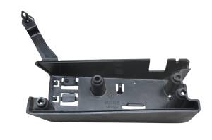 20 Harley-Davidson FXBB Street Bob Engine Harness Support Bracket - Image 3