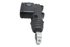 20 Harley-Davidson FXBB Street Bob Rear Brake Master Cylinder - Image 2