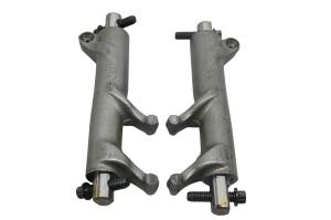 20 Harley-Davidson FXBB Street Bob Front Rocker Arm Assembly - Image 3