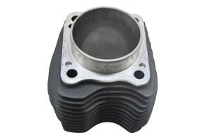 20 Harley-Davidson FXBB Street Bob Front Cylinder - Image 5