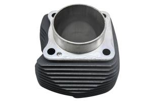 20 Harley-Davidson FXBB Street Bob Front Cylinder - Image 6