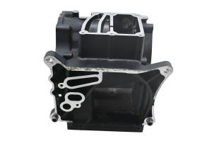 20 Harley-Davidson FXBB Street Bob Transmission Gear Case Housing - Image 2