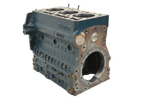 Polaris - 21 Polaris Pro XD 4000D Crankcase Center Crank Case & Cylinders - Image 3