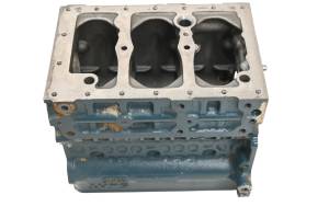 Polaris - 21 Polaris Pro XD 4000D Crankcase Center Crank Case & Cylinders - Image 6