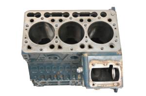 Polaris - 21 Polaris Pro XD 4000D Crankcase Center Crank Case & Cylinders - Image 5
