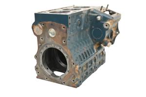 Polaris - 21 Polaris Pro XD 4000D Crankcase Center Crank Case & Cylinders - Image 4