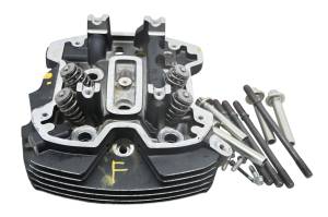 20 Harley-Davidson FXBB Street Bob Front Cylinder Head