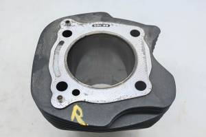20 Harley-Davidson FXBB Street Bob Rear Cylinder - Image 2