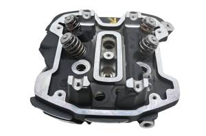 20 Harley-Davidson FXBB Street Bob Rear Cylinder Head - Image 3
