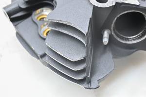 20 Harley-Davidson FXBB Street Bob Rear Cylinder Head - Image 6