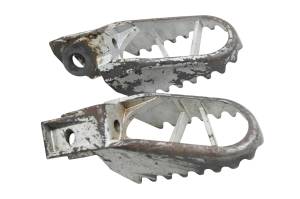 Kawasaki - 14 Kawasaki KX85 Foot Pegs - Image 3