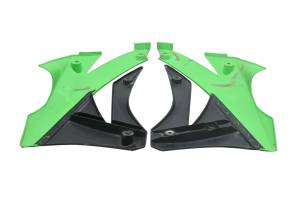 Kawasaki - 14 Kawasaki KX85 Radiator Shrouds Left & Right - Image 3