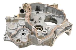 Yamaha - 17 Yamaha Wolverine R-Spec EPS Crankcase Half YXE700 - Image 2