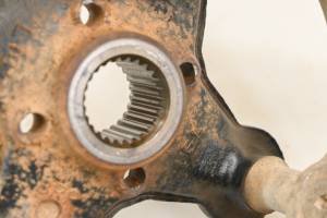 Can-Am - 15 Can-Am Maverick 1000R 4x4 Front Wheel Hub & Rotor Left Or Right - Image 3