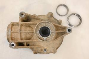 Can-Am - 15 Can-Am Maverick 1000R EFI CVT 4x4 Rear Differential Housing Cover - Image 1