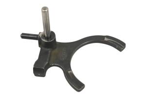 Can-Am - 15 Can-Am Maverick 1000R EFI CVT 4x4 Differential Lock Fork - Image 1