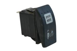 Can-Am - 15 Can-Am Maverick 1000R 4x4 Mode Switch - Image 1