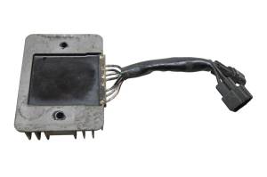 Suzuki - 05 Suzuki King Quad 700 4x4 Regulator Rectifier LT-A700X - Image 2