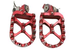 12 Suzuki RMZ250 Foot Pegs Flo - Image 2