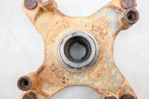 Polaris - 08 Polaris Sportsman 300 4x4 Rear Right Wheel Hub - Image 3