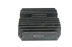 Can-Am - 18 Can-Am Commander 1000R Regulator Rectifier - Image 2
