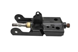 Can-Am - 18 Can-Am Commander 1000R Steering Wheel Support Bracket & Shaft - Image 2